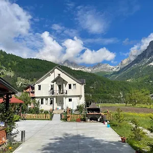 https://bujtina-izet-selimaj.albaniahotels.org
